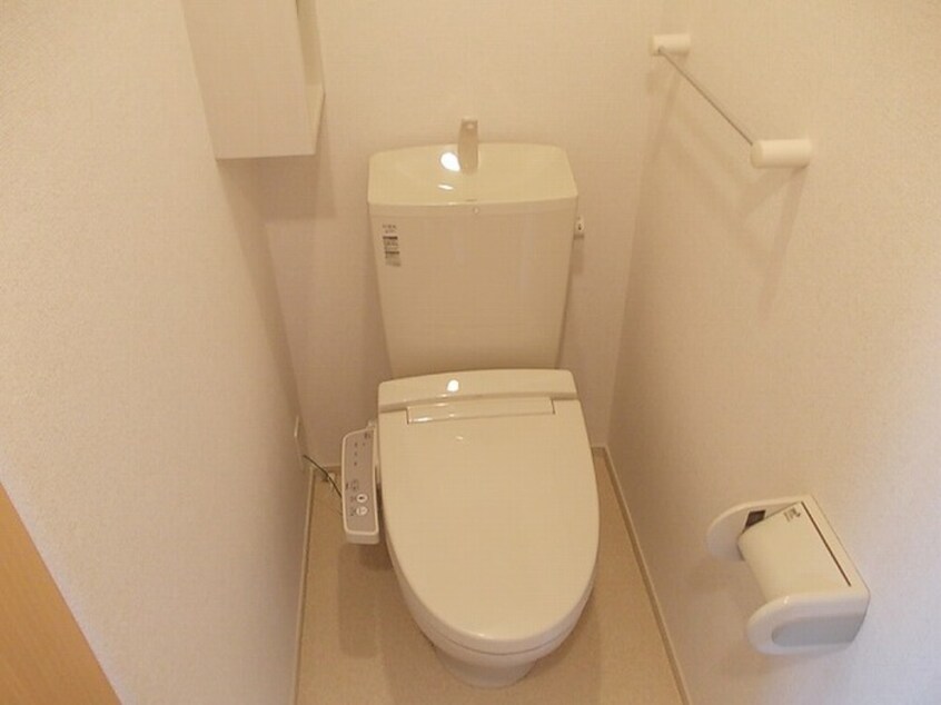トイレ プライムコートミユキ