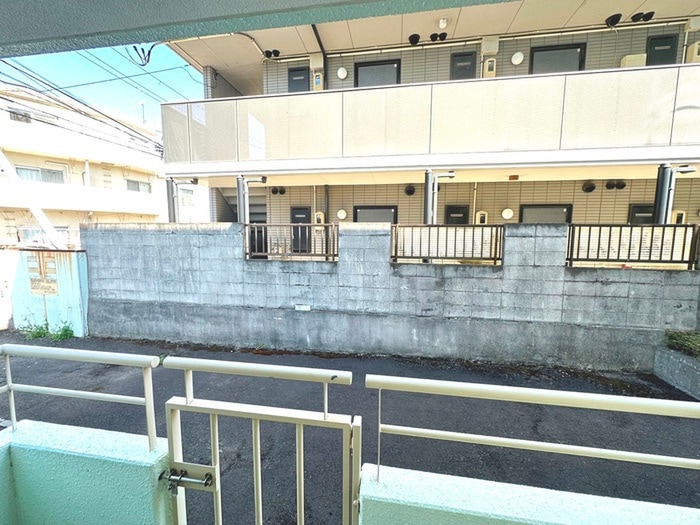 室内からの展望 平和マンション上杉