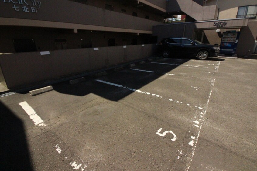 駐車場 ＢｅｌｌＣｉｔｙ七北田