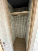 収納 アイ・ウィステリア塩竈