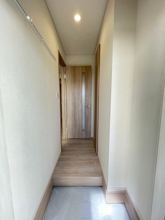 廊下 アイ・ウィステリア本塩竃