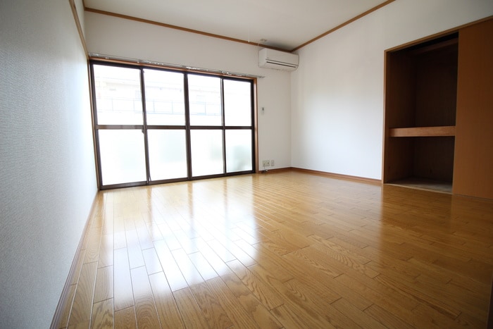 居室 カーサあだち２号