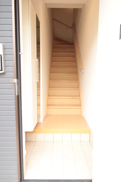 玄関 ウエストスワンプＣ