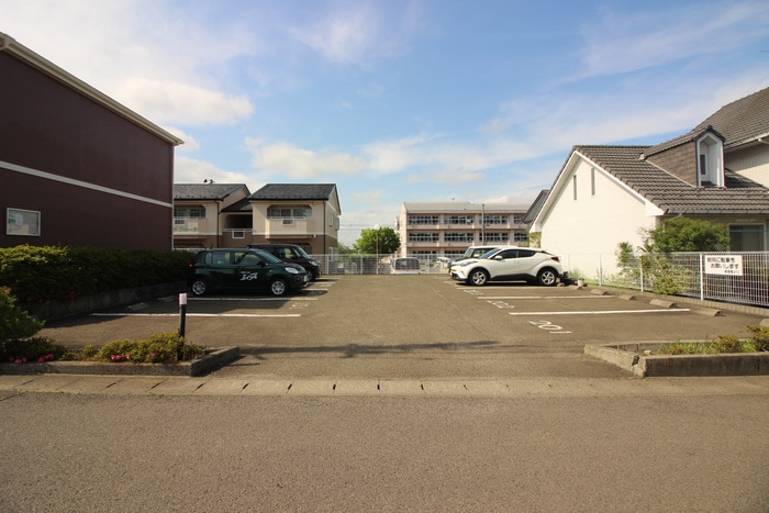 駐車場 コ－ポスウィ－ト