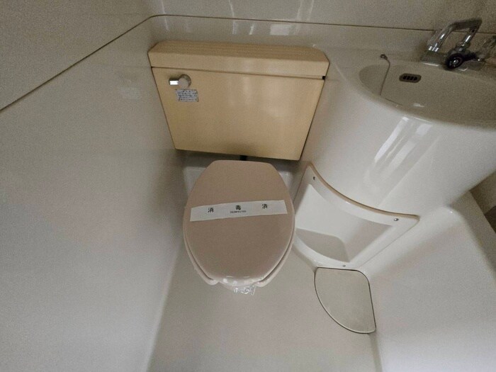 トイレ コーポ砂押南