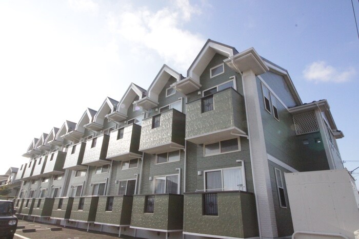 外観写真 ｱﾌｫﾘｵｽﾃｰｼｮﾝﾉ-ｽ弐番館