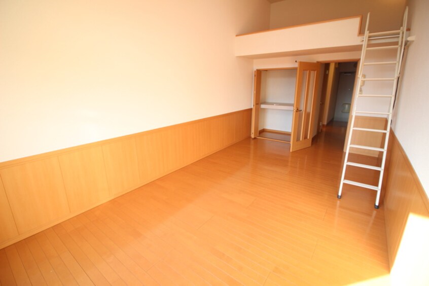 居室 ｱﾌｫﾘｵｽﾃｰｼｮﾝﾉ-ｽ弐番館