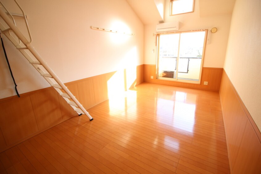 居室 ｱﾌｫﾘｵｽﾃｰｼｮﾝﾉ-ｽ弐番館