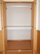 収納 ｱﾌｫﾘｵｽﾃｰｼｮﾝﾉ-ｽ弐番館