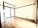 居室 スズキビル