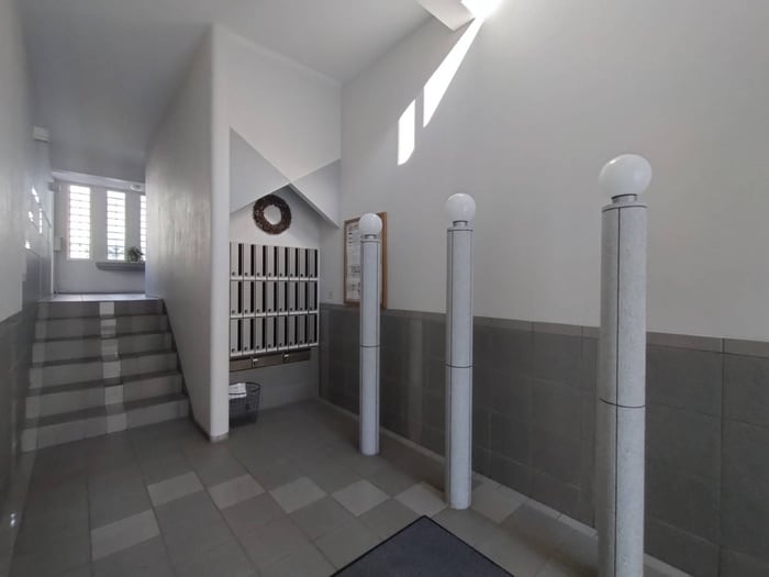 エントランス部分 スクエアプレイス