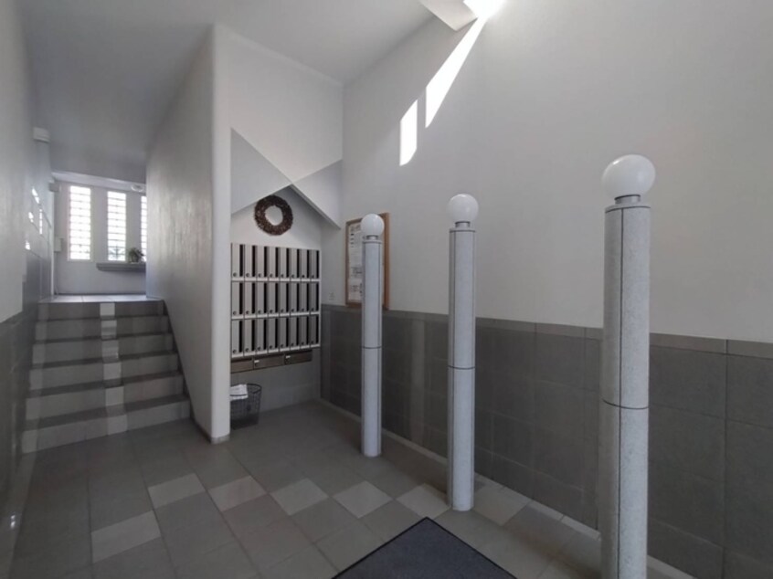 エントランス部分 スクエアプレイス