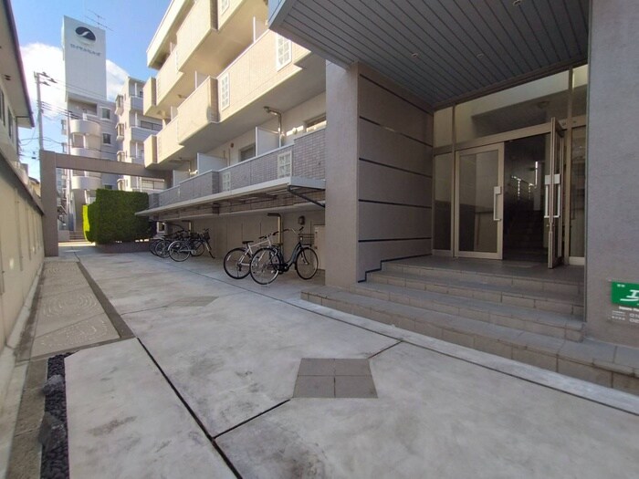 駐輪場 スクエアプレイス