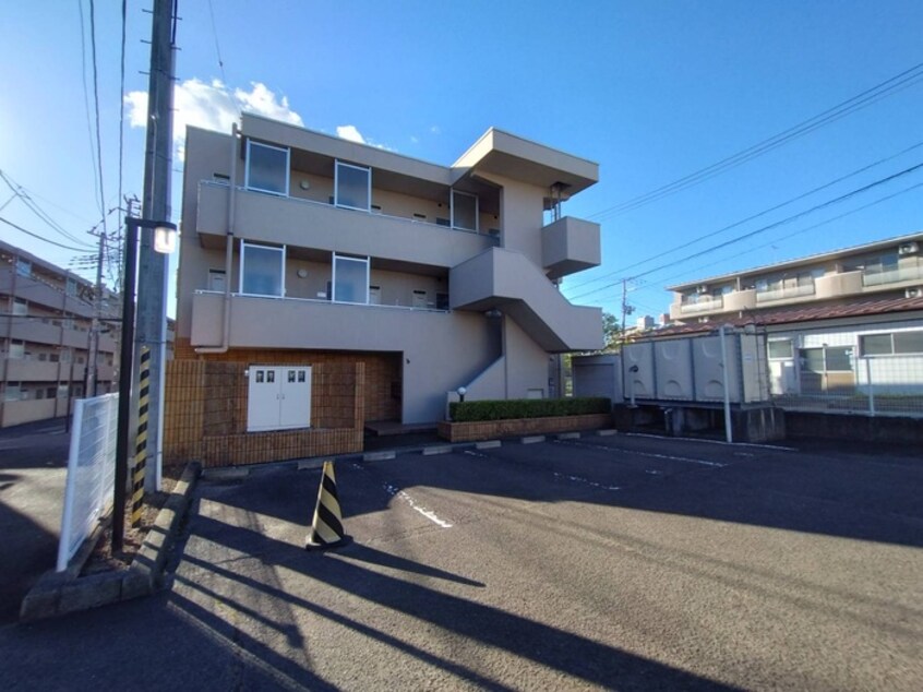 駐車場 セノアビラ
