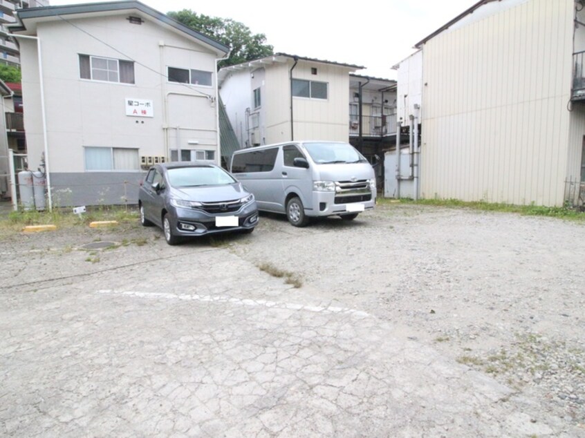 駐車場 星コーポB棟