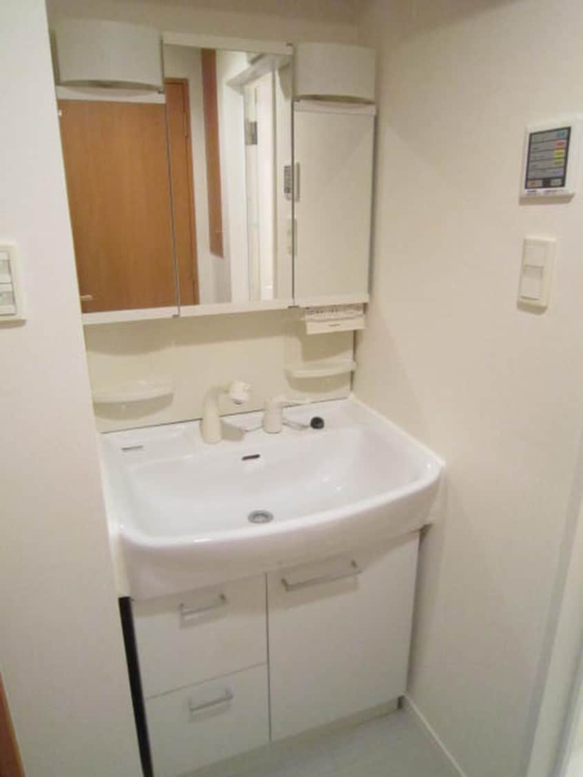 洗面 リビングステージ木町通