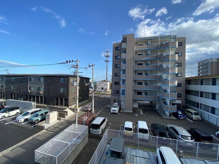 室内からの展望 サンヴァーリオ新田駅前Ⅴ