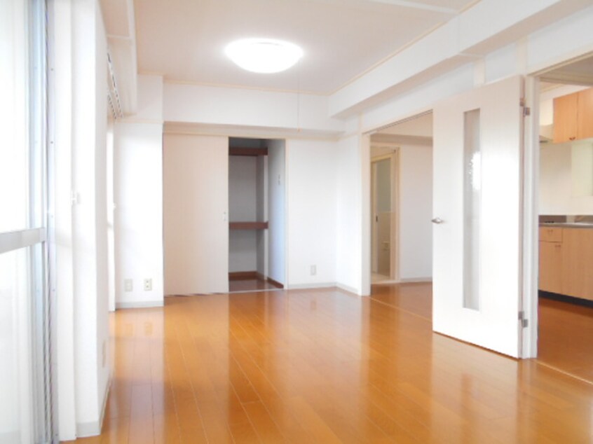 居室 二軒茶屋グランドハイツ