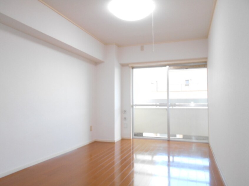 居室 二軒茶屋グランドハイツ