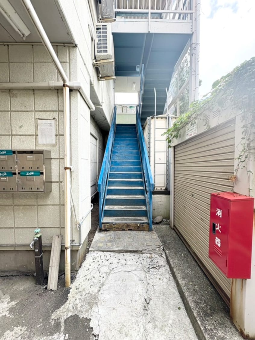 エントランス部分 リヴィエールおたまや