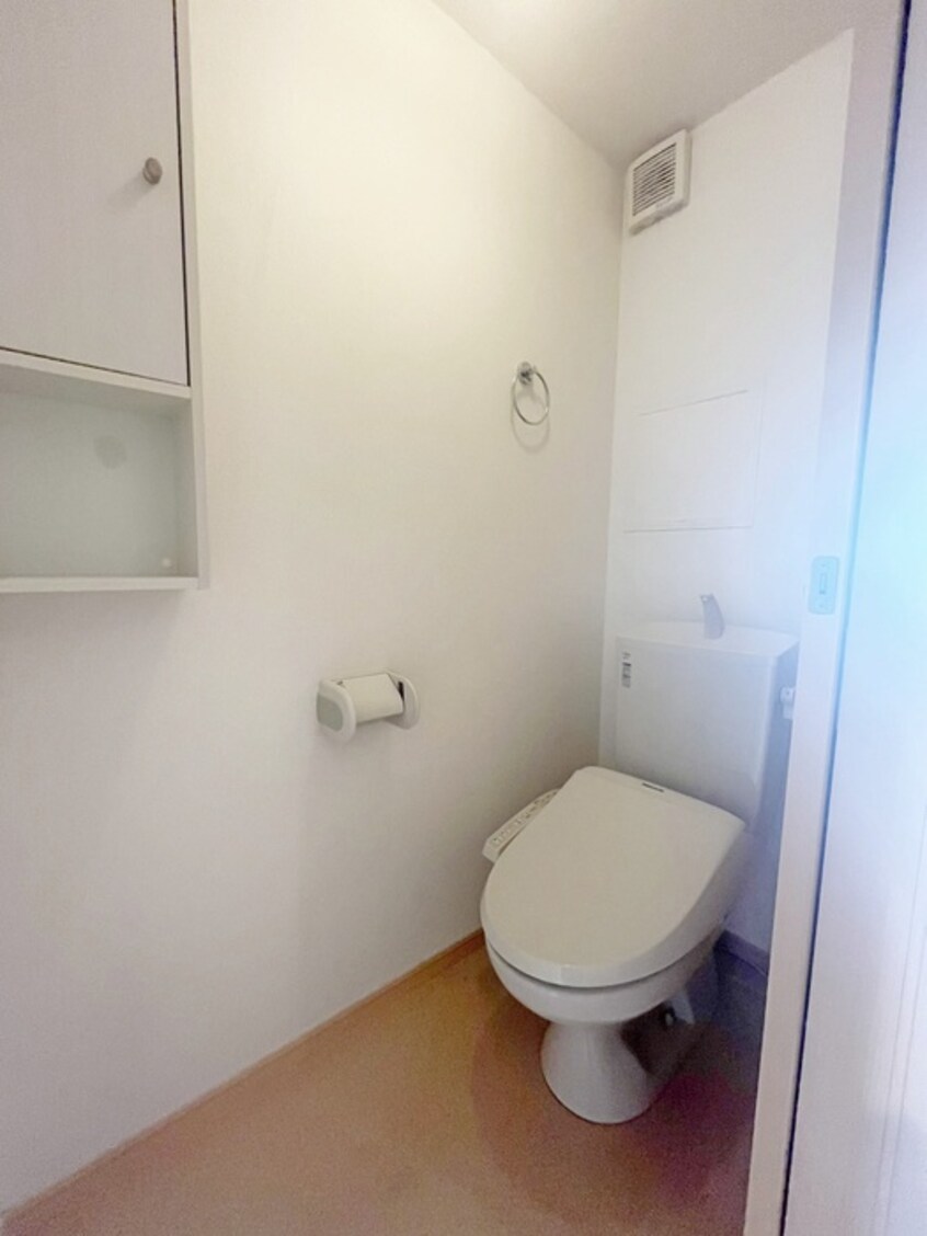 トイレ ＳＨＩＮＥ－Ｃ