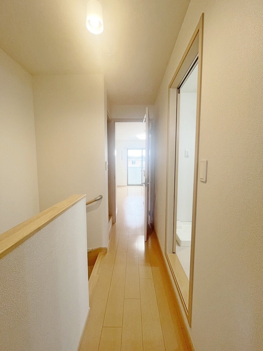 廊下 ＳＨＩＮＥ－Ｃ