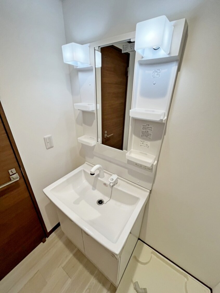 洗面 コンフォルト泉中央