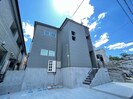 ﾌｧｲｿﾞﾆｱ向山WESTの外観