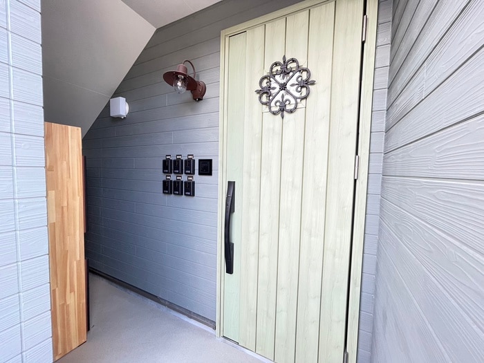 エントランス部分 ﾌｧｲｿﾞﾆｱ向山WEST