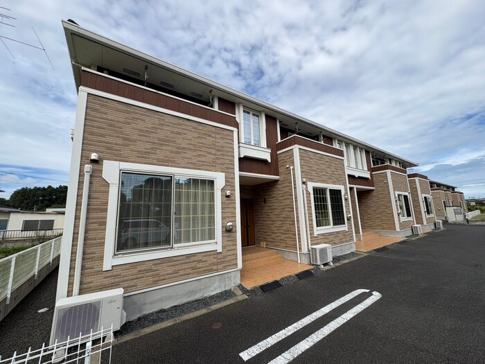 外観写真 ストロベリーハウスⅢ