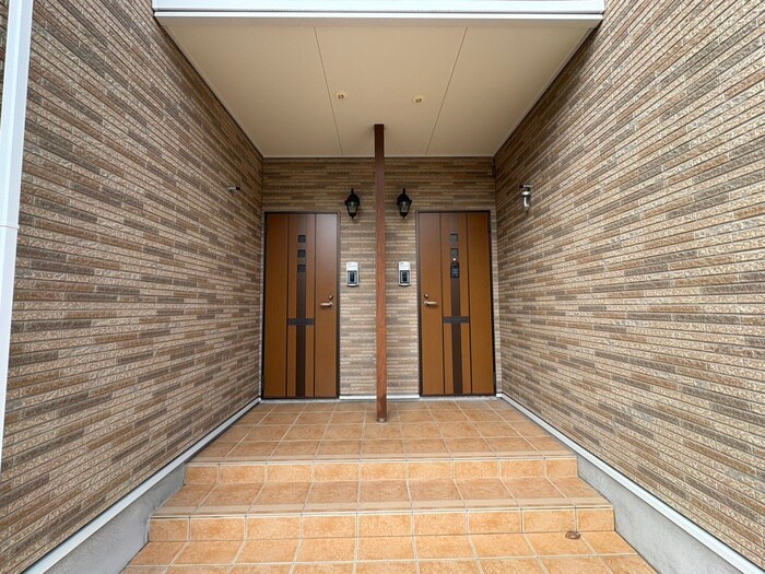 エントランス部分 ストロベリーハウスⅢ