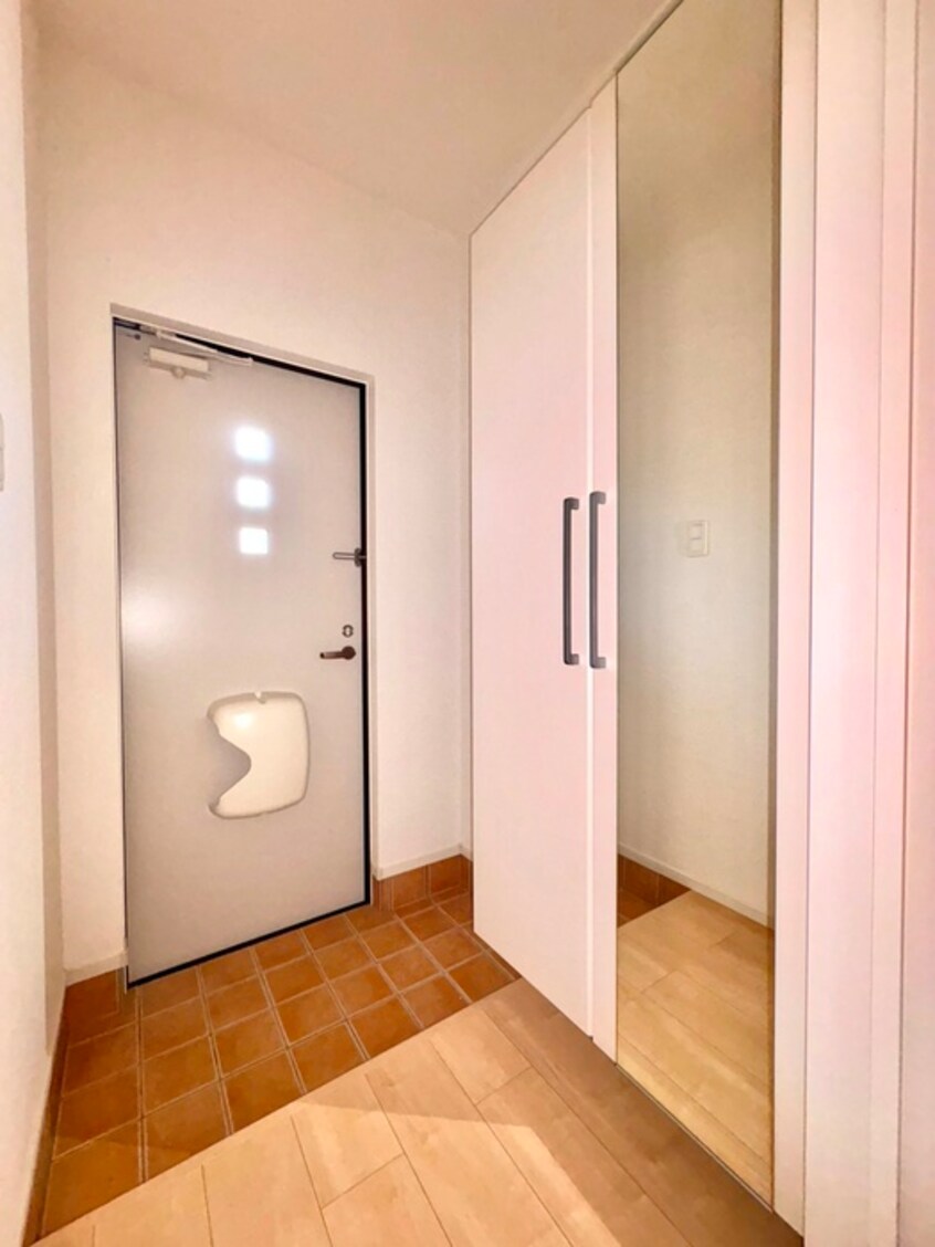 玄関 ストロベリーハウスⅢ