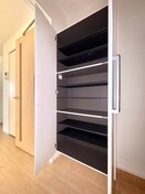 靴箱 ストロベリーハウスⅢ