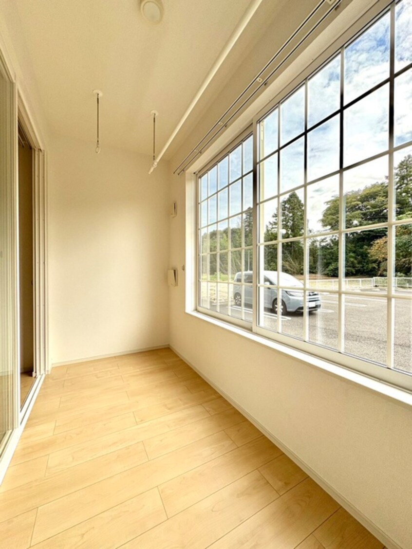 内観写真 ストロベリーハウスⅢ