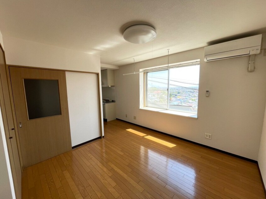 居室 八木山松波ビル