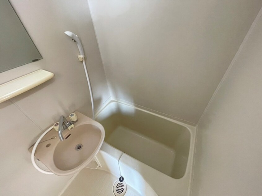 バス／シャワールーム等 八木山松波ビル