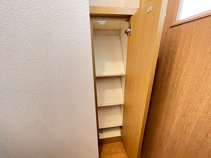 靴箱 八木山松波ビル
