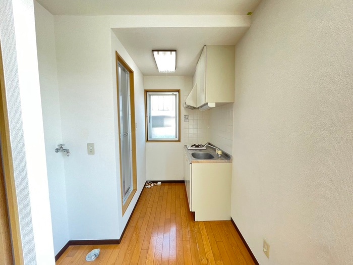 廊下 八木山松波ビル