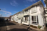 シュアヒルズA棟