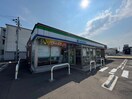 ファミリーマート名取美田園7丁目店(コンビニ)まで550m ベレオK美田園