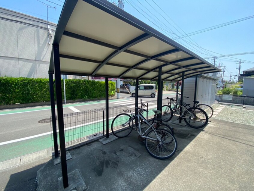 駐輪場 エステート桜C