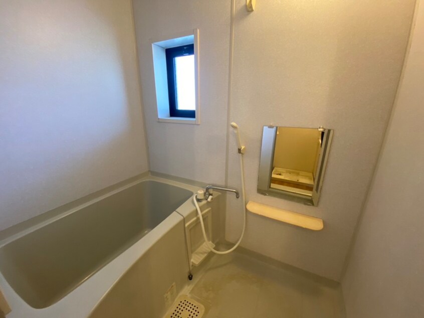 バス／シャワールーム等 エステート桜C