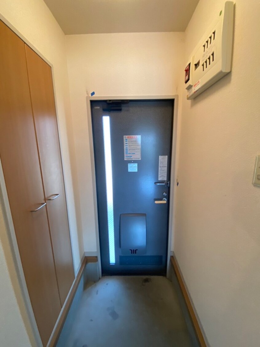 玄関 エステート桜C