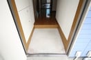 玄関 メゾン栗生