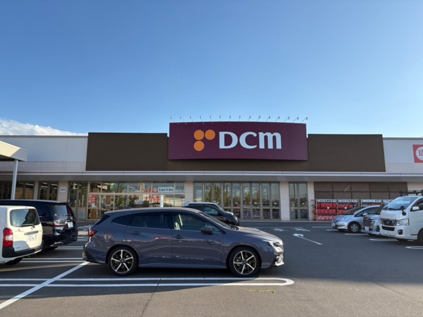 DCM泉店(電気量販店/ホームセンター)まで1200m カヤバプラザＡ館