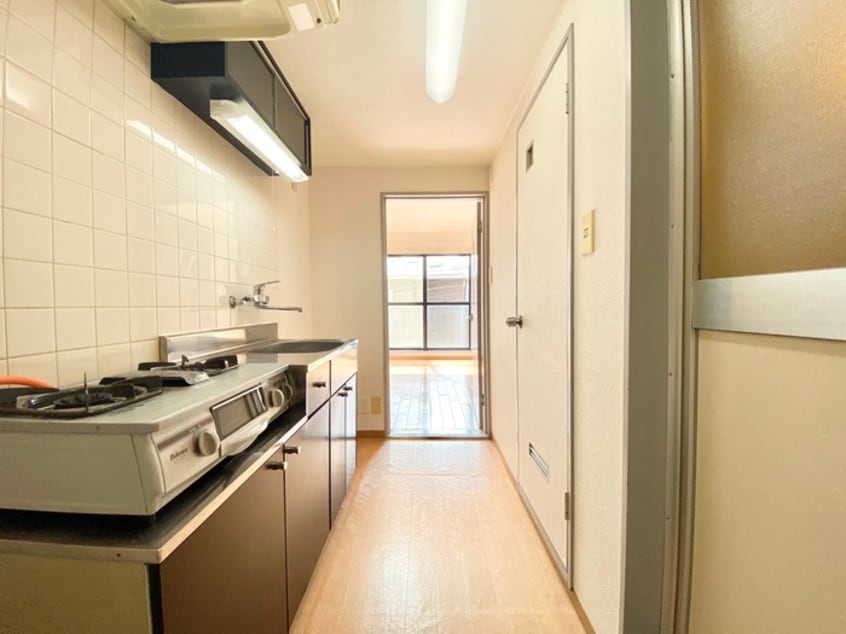 廊下 スワンパレス小松島