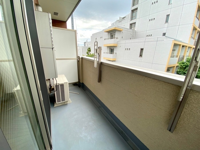 ベランダ・バルコニー プラシード