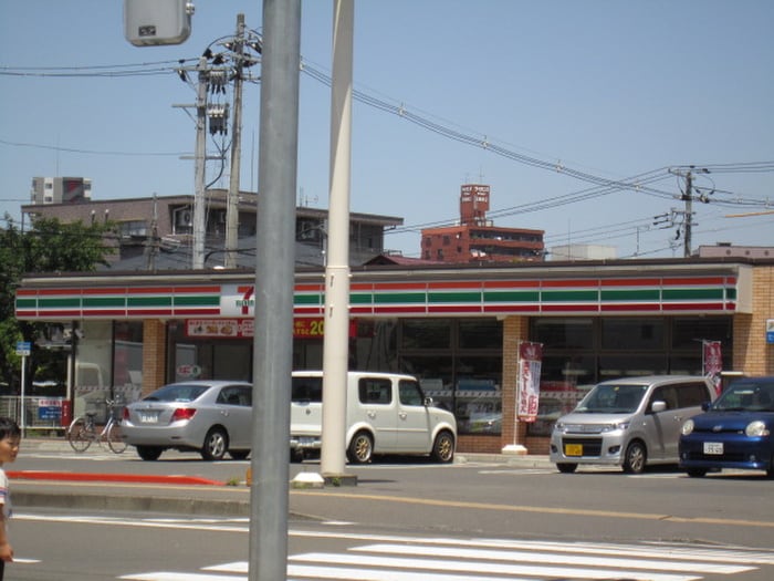 セブンイレブン銀杏町店(コンビニ)まで407m ミヤプロビル