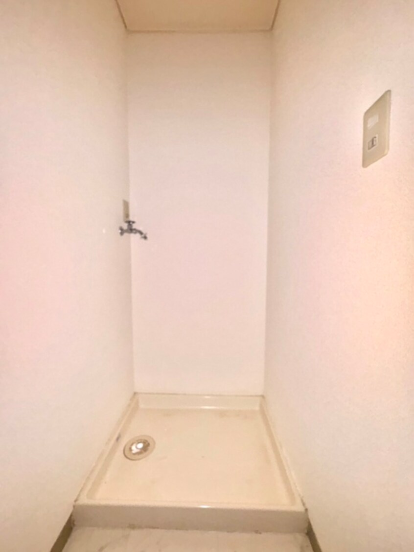 洗濯機置場 ルベール栄