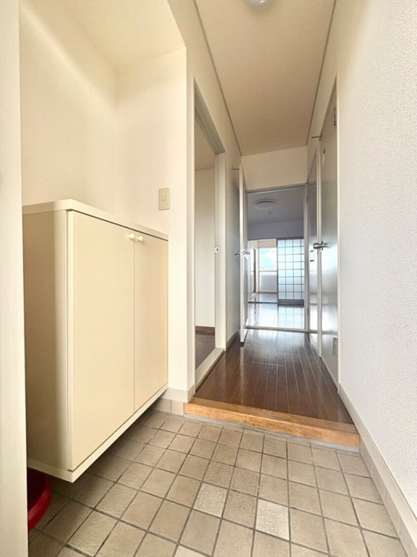 廊下 ルベール栄